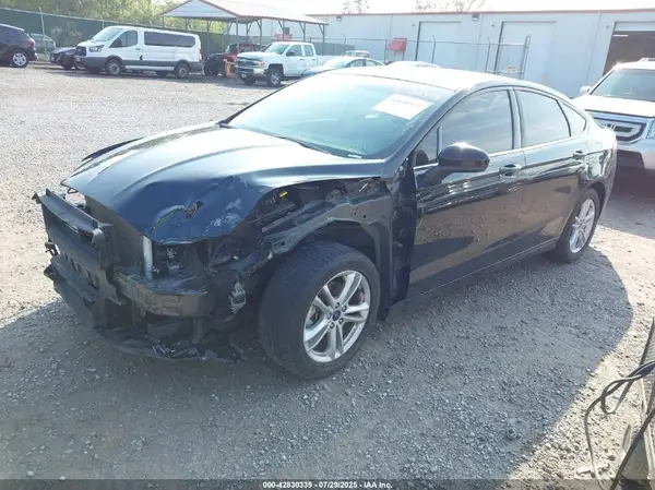 3FA6P0HD7JR223687 2018 FORD FUSION - Image 2