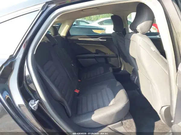 3FA6P0HD7JR223687 2018 FORD FUSION - Image 8