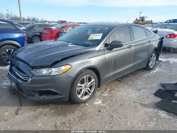 3FA6P0HD7JR228212 2018 FORD FUSION - Image 2
