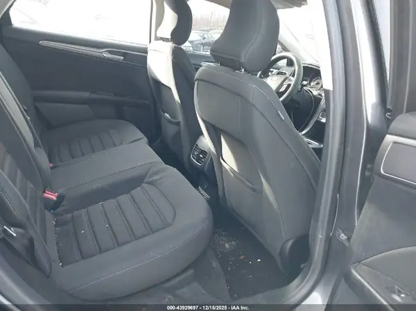 3FA6P0HD7JR228212 2018 FORD FUSION - Image 8