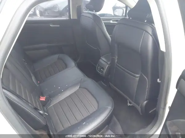 3FA6P0HD7JR228968 2018 FORD FUSION - Image 8