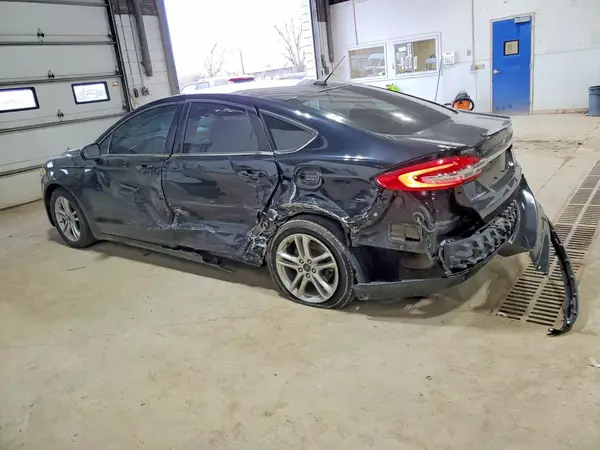 3FA6P0HD7JR230218 2018 FORD FUSION - Image 2