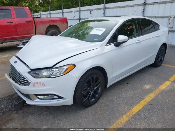 3FA6P0HD7JR230705 2018 FORD FUSION - Image 2