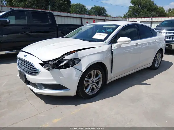 3FA6P0HD7JR231661 2018 FORD FUSION - Image 2