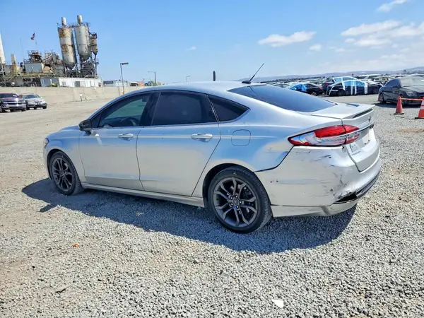3FA6P0HD7JR231692 2018 FORD FUSION - Image 2