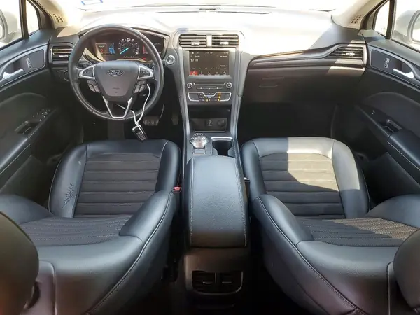 3FA6P0HD7JR231692 2018 FORD FUSION - Image 8
