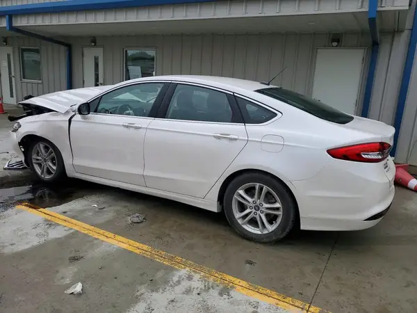 3FA6P0HD7JR232048 2018 FORD FUSION - Image 2
