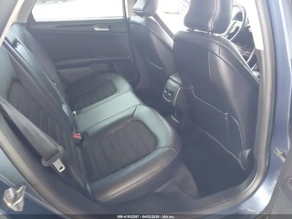 3FA6P0HD7JR232860 2018 FORD FUSION - Image 8