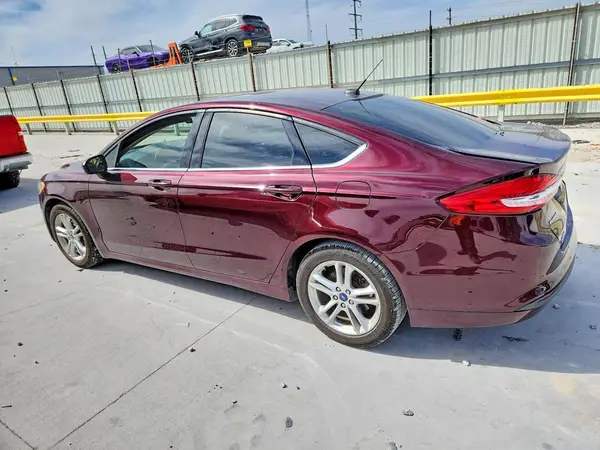 3FA6P0HD7JR240022 2018 FORD FUSION - Image 2