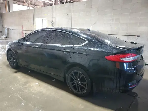 3FA6P0HD7JR240716 2018 FORD FUSION - Image 2