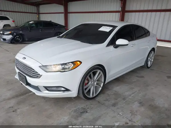 3FA6P0HD7JR241283 2018 FORD FUSION - Image 2