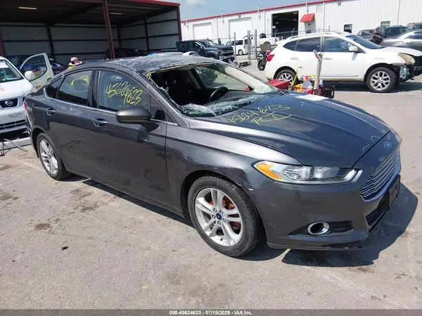 3FA6P0HD7JR245950 2018 FORD FUSION - Image 1