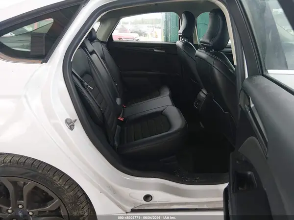 3FA6P0HD7JR253479 2018 FORD FUSION - Image 8