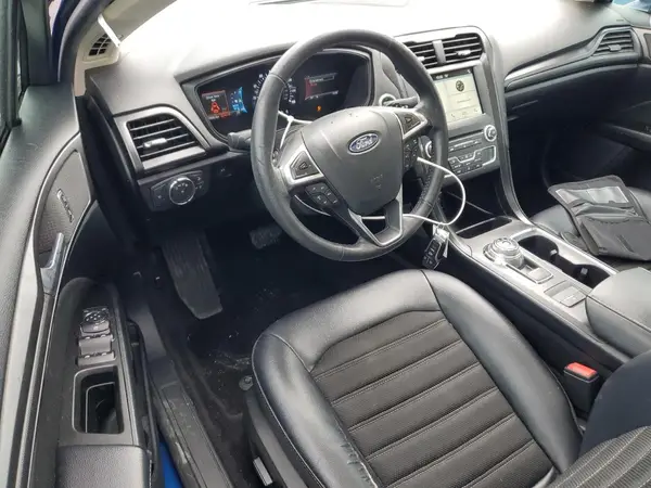 3FA6P0HD7JR256205 2018 FORD FUSION - Image 8