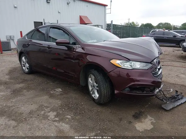 3FA6P0HD7JR261923 2018 FORD FUSION - Image 1