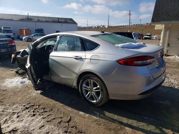 3FA6P0HD7JR266250 2018 FORD FUSION - Image 2