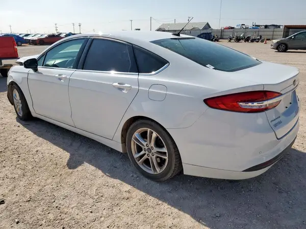 3FA6P0HD7JR277085 2018 FORD FUSION - Image 2