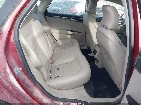 3FA6P0HD7JR280942 2018 FORD FUSION - Image 8