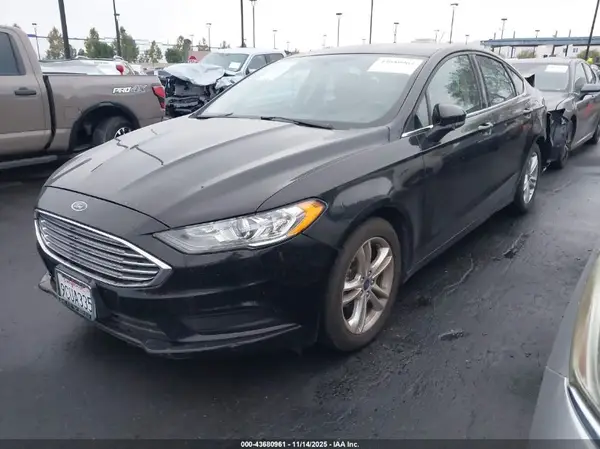 3FA6P0HD7JR285297 2018 FORD FUSION - Image 2