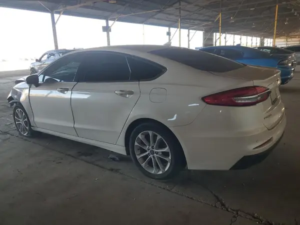 3FA6P0HD7KR104233 2019 FORD FUSION - Image 2
