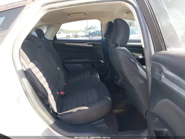 3FA6P0HD7KR108315 2019 FORD FUSION - Image 8