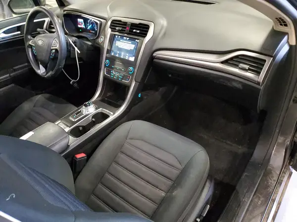 3FA6P0HD7KR121923 2019 FORD FUSION - Image 8