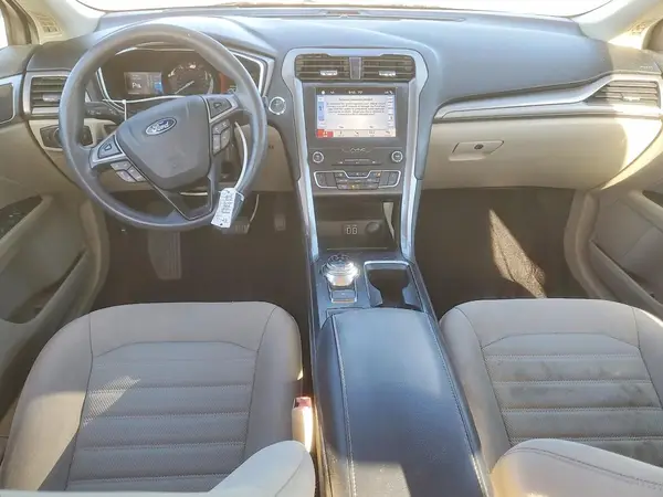 3FA6P0HD7KR128211 2019 FORD FUSION - Image 8