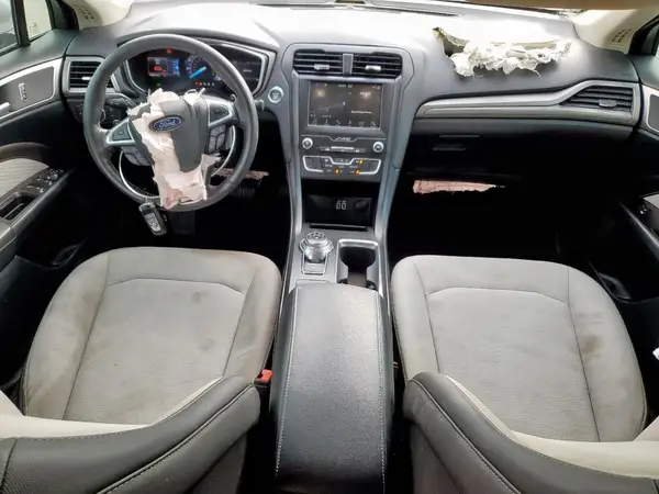 3FA6P0HD7KR132811 2019 FORD FUSION - Image 8