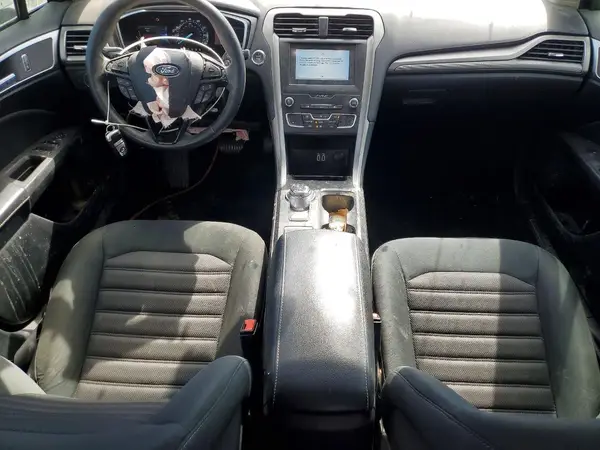 3FA6P0HD7KR133134 2019 FORD FUSION - Image 8