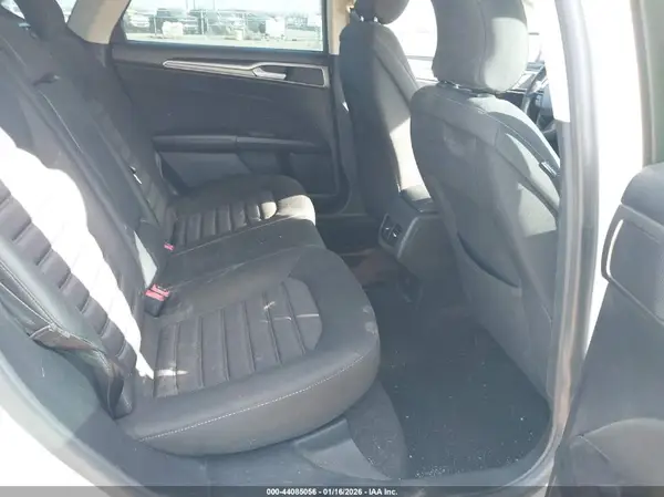 3FA6P0HD7KR133148 2019 FORD FUSION - Image 8