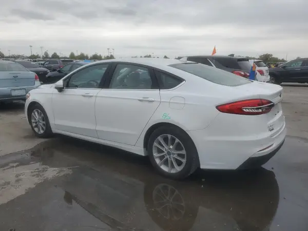 3FA6P0HD7KR133490 2019 FORD FUSION - Image 2