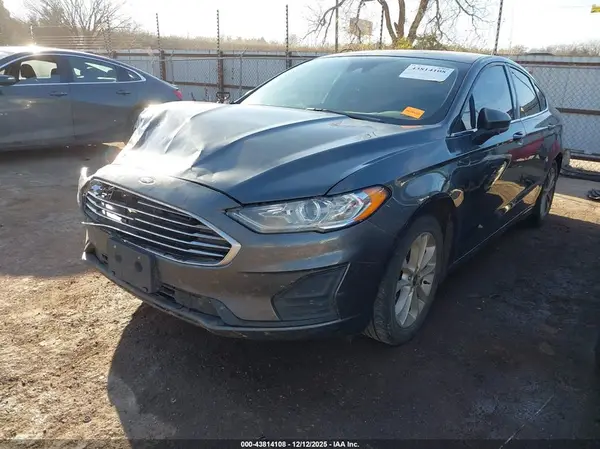 3FA6P0HD7KR135238 2019 FORD FUSION - Image 2
