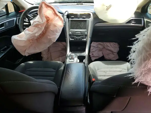 3FA6P0HD7KR159748 2019 FORD FUSION - Image 8