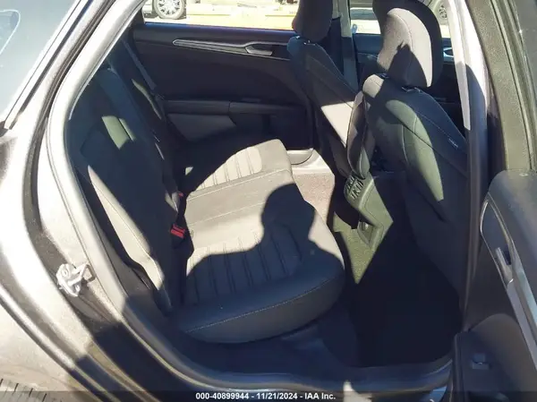 3FA6P0HD7KR159796 2019 FORD FUSION - Image 8