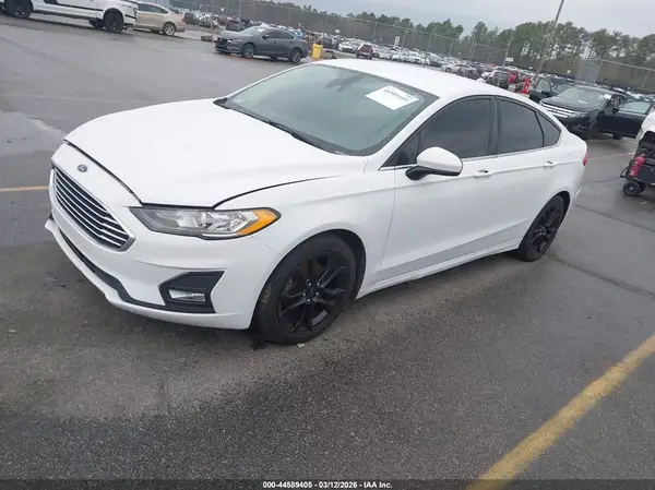 3FA6P0HD7KR159913 2019 FORD FUSION - Image 2
