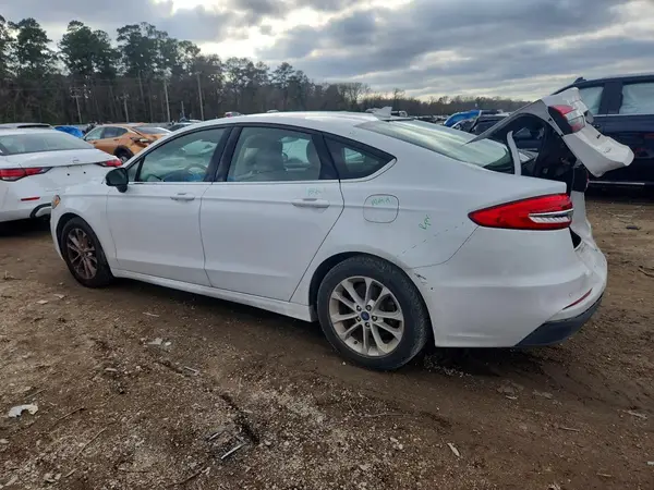 3FA6P0HD7KR161192 2019 FORD FUSION - Image 2