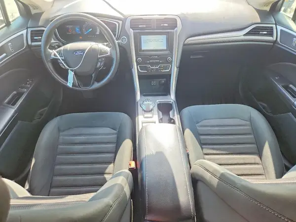 3FA6P0HD7KR170023 2019 FORD FUSION - Image 8
