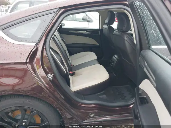 3FA6P0HD7KR171463 2019 FORD FUSION - Image 8
