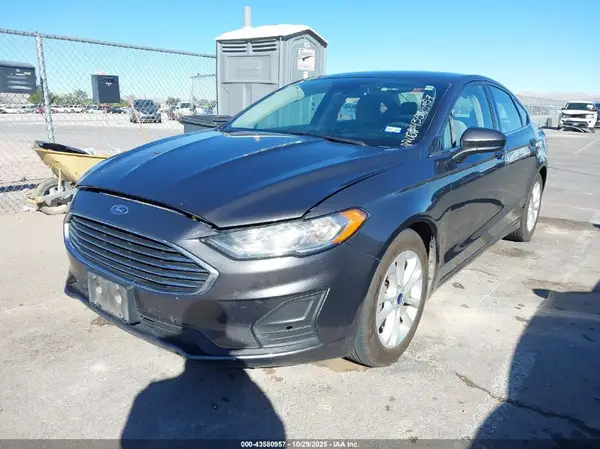 3FA6P0HD7KR171771 2019 FORD FUSION - Image 2
