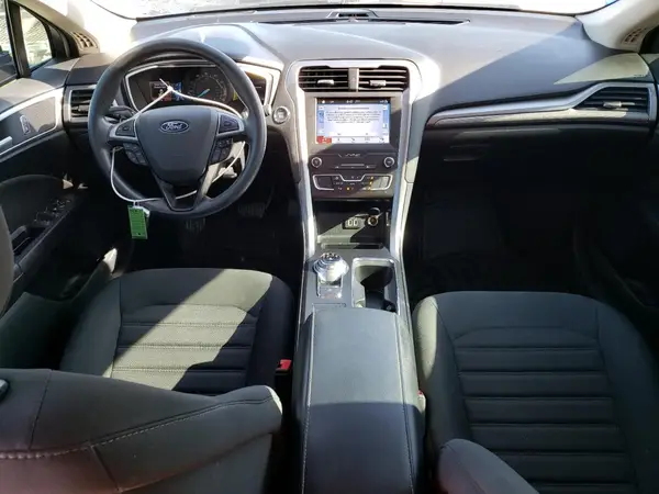 3FA6P0HD7KR172841 2019 FORD FUSION - Image 8