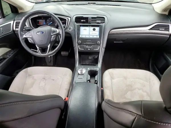 3FA6P0HD7KR179305 2019 FORD FUSION - Image 8