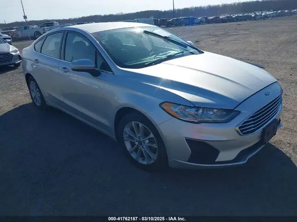 3FA6P0HD7KR183757 2019 FORD FUSION - Image 1