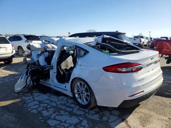 3FA6P0HD7KR191387 2019 FORD FUSION - Image 2