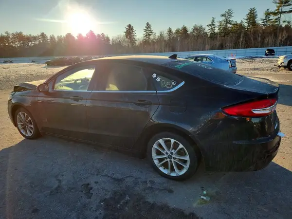 3FA6P0HD7KR194063 2019 FORD FUSION - Image 2