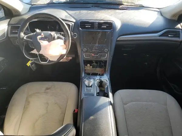 3FA6P0HD7KR198727 2019 FORD FUSION - Image 8