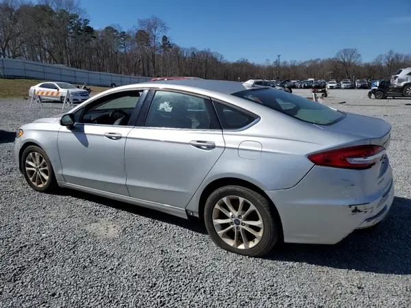 3FA6P0HD7KR203389 2019 FORD FUSION - Image 2