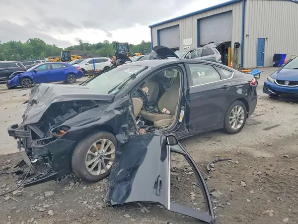 3FA6P0HD7KR218491 2019 FORD FUSION