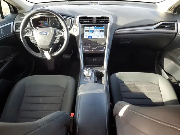 3FA6P0HD7KR219432 2019 FORD FUSION - Image 8