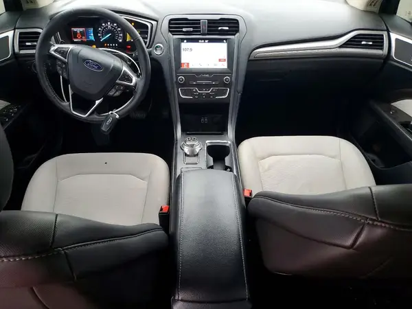 3FA6P0HD7KR228289 2019 FORD FUSION - Image 8