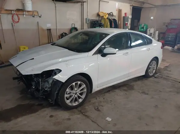 3FA6P0HD7KR230575 2019 FORD FUSION - Image 2